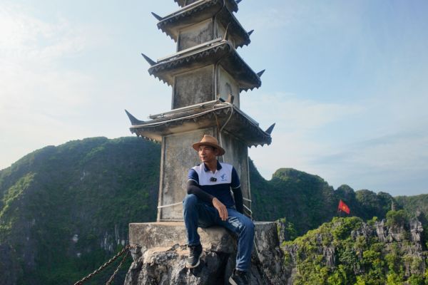 Mua Cave Ninh Binh