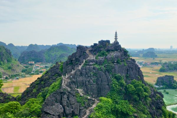 Mua Cave Ninh Binh