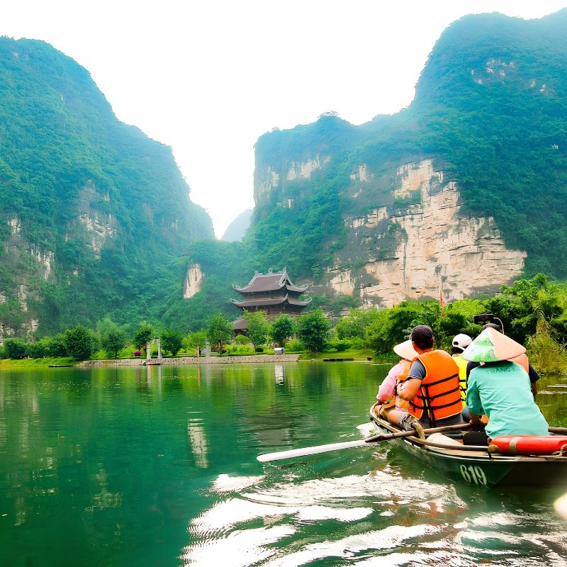 Discover the Hidden Beauty of Ninh Binh with a Unique Jeep Adventure (5) Discover the Hidden Beauty of Ninh Binh with a Unique Jeep Adventure