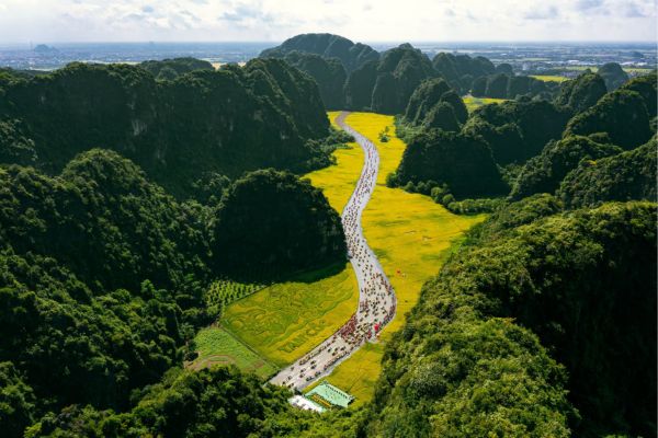 Discover the Hidden Beauty of Ninh Binh with a Unique Jeep Adventure