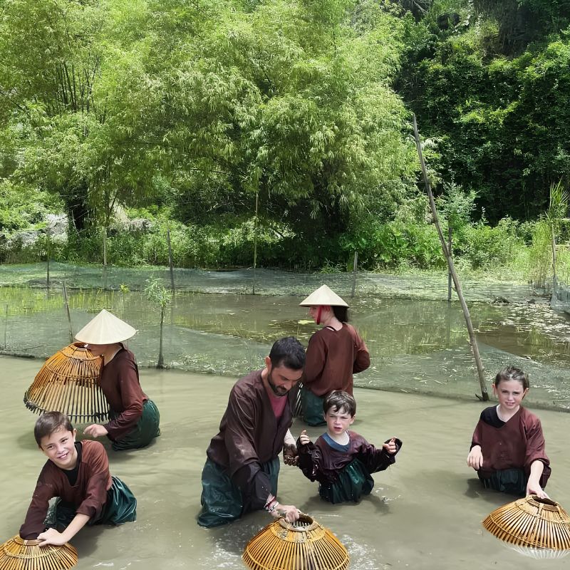 Buffalo Cave Rural Experience Buffalo Bathing, Rice Farming and Traditional Cooking in Vietnam (2) Buffalo Cave Rural Experience – Buffalo Bathing, Rice Farming and Traditional Cooking in Vietnam