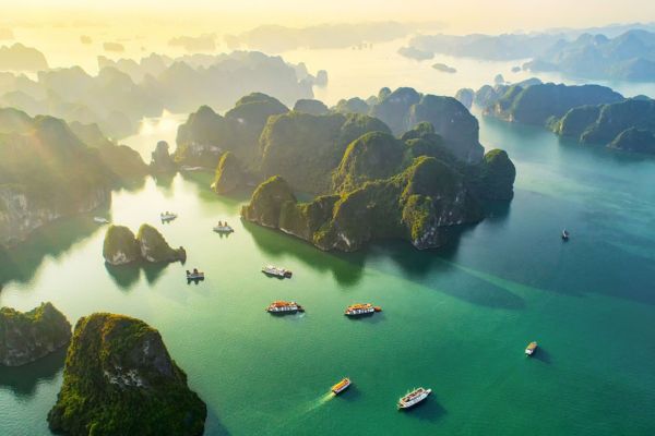 Ninh Binh vs Halong Bay